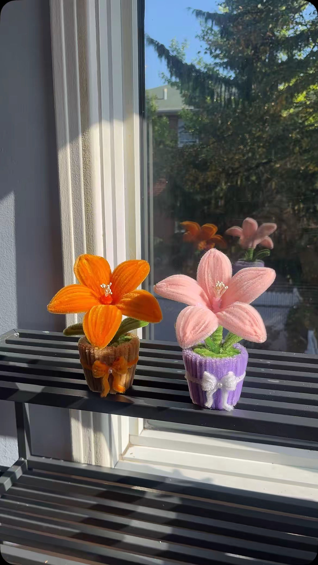 Lily Mini Pot