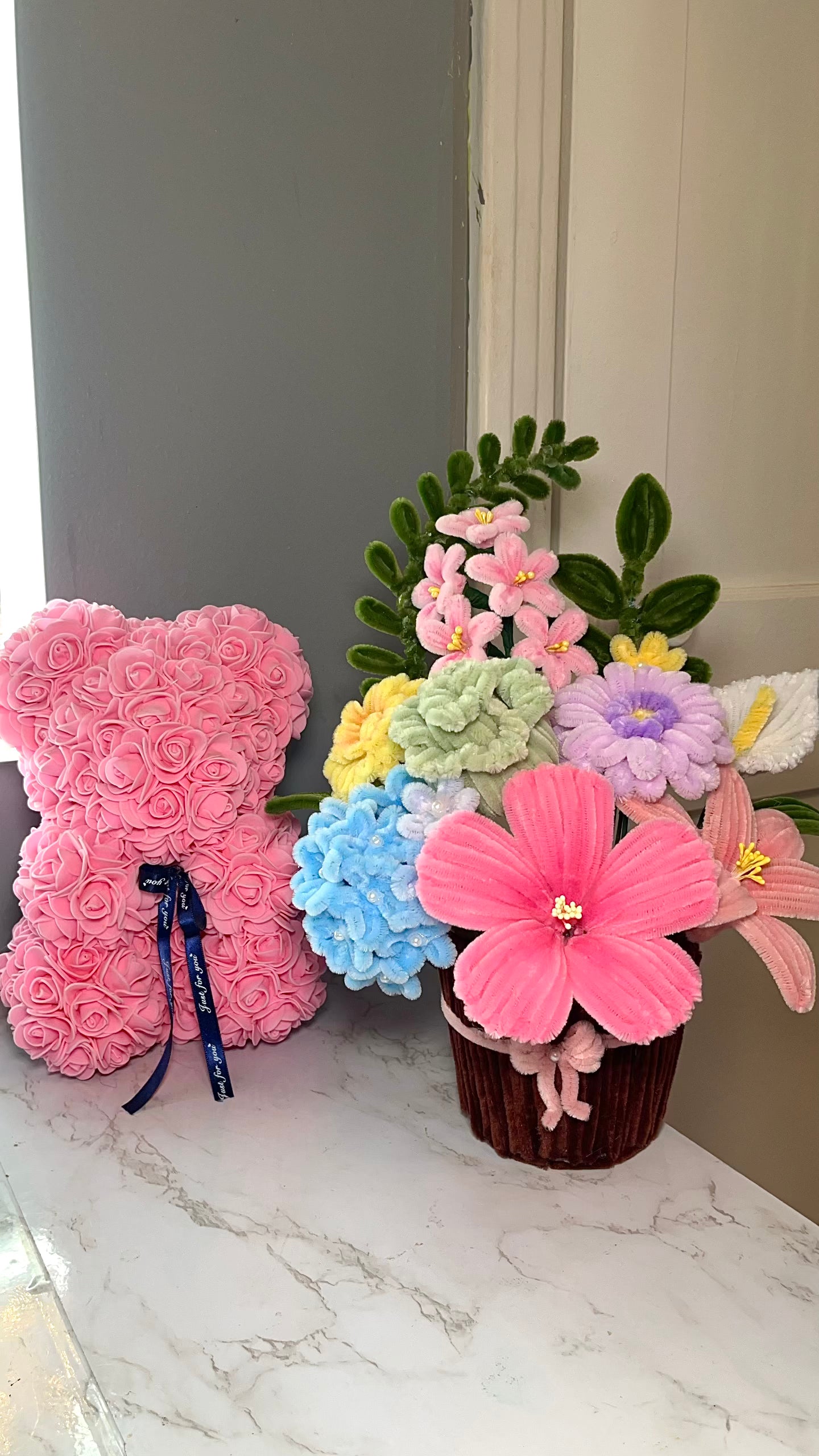 Large Assorted Pot Bouquet